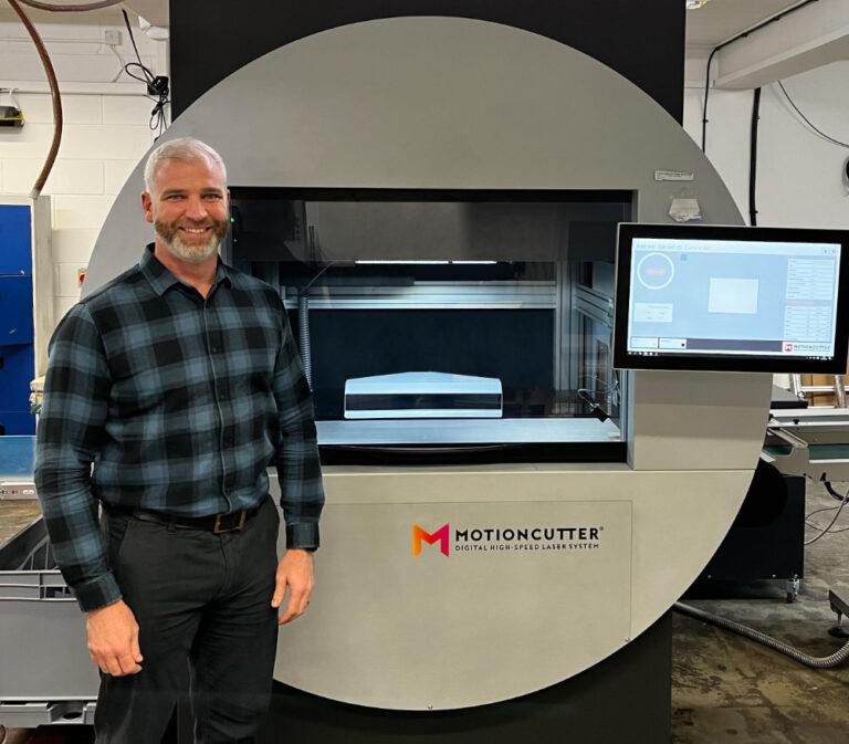 Motioncutter 23 install at Solopress with Simon Cooper