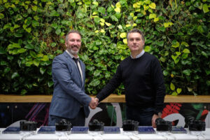 David Parker UK Packaging Sales Manager Fujifilm and Matt Francklow Managing Director Fujifilm’s Flenex-FW water-washable flexo plates