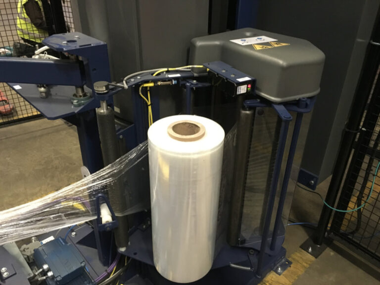 Stretch film on Lantech Machine
