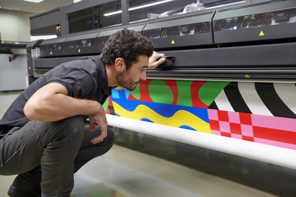 The HP Latex 2700 features a range of tools to ensure productivity is kept to a maximum