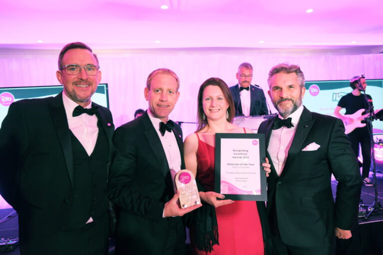 Associate OTY - Compass Business Finance - Sponsor Four Pees