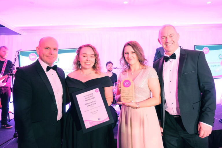 Manufacturer OTY Award - Eight Days a Week Print Solutions - Sponsor Canon