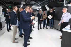 Across seven, targeted, invitation-only events at Fujifilm’s Print Experience Centre in Brussels, visitors were treated to a deep dive into Fujifilm inkjet technology, in particular the Jet Press 750S High Speed Model and the Jet Press 1160CFG